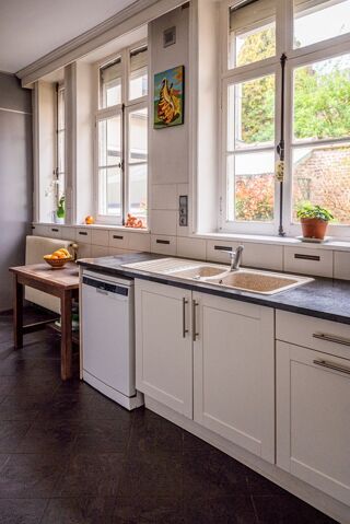  Maison � vendre 10 pi�ces 295 m�