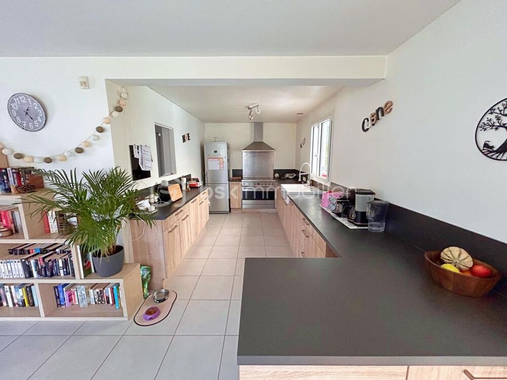 � vendre  Villa Grosrouvre (78490)