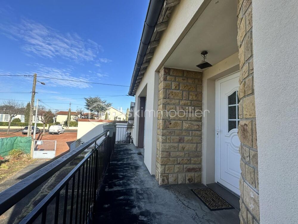 Mably Maison sur sous sol 3 ch + bureau , terrain 500m2