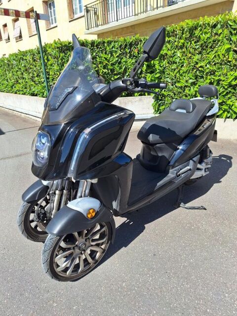 Annonce voiture Scooter PEUGEOT 2490 €