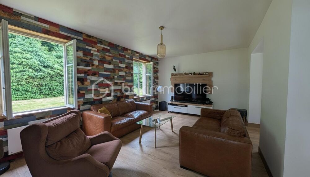 Maison 130m² - 3 chambres - 2 salles de bain - 2 garages sur 23 ares