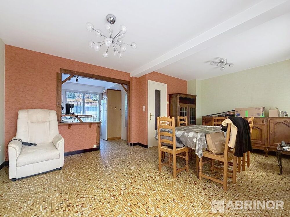 Vente Maison ? Hallennes-lez-Haubourdin – Maison bel étage semi-individuelle avec jardin, garage et fort potentiel ! Hallennes lez haubourdin