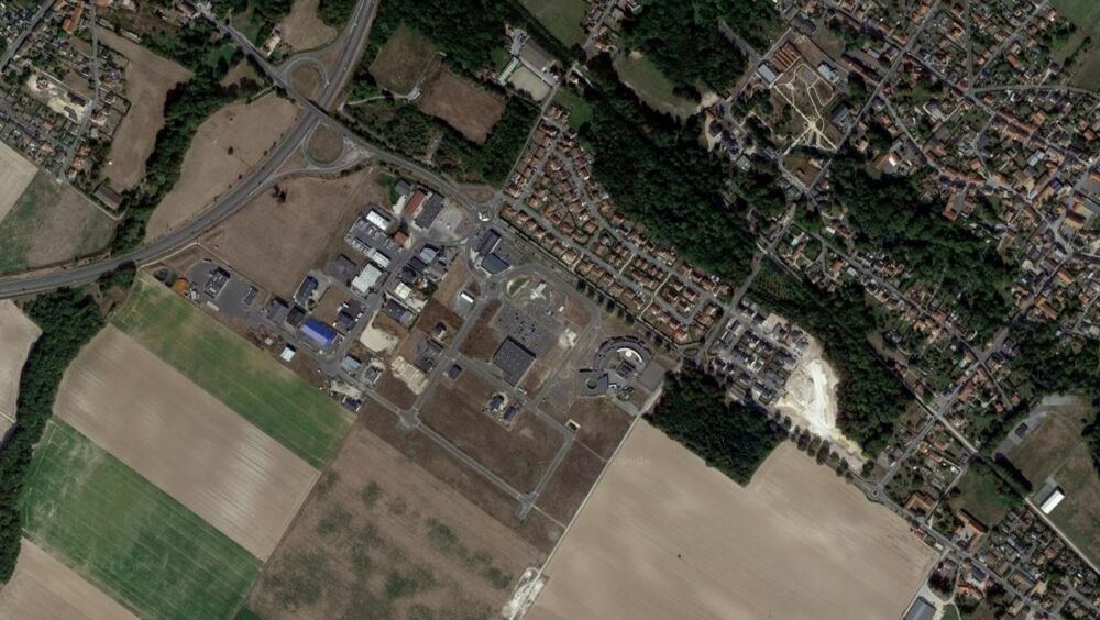    vendre  Terrain industriel de 2 807 m proche de Reims  Isles-sur-Suippe  Marne (51) Isles sur suippe