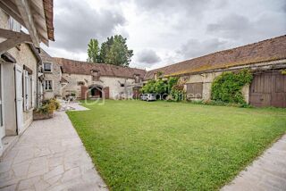  Maison � vendre 10 pi�ces 240 m�