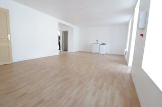  Propri�t�/ch�teau � vendre 10 pi�ces 280 m� Mauriac