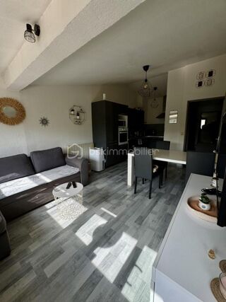 Vente Appartement Bel appartement lumineux, 2 chambres avec terrasse et parking Aigues mortes