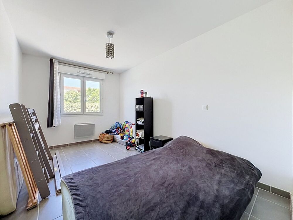 Vente Maison GIGNAC (34) Maison à vendre 4 pièces de plain pied 92 m2, 250 m2 de terrain, garage, parking Gignac