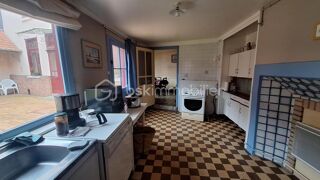  Propriété/château à vendre 7 pièces 155 m²