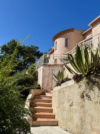  Maison � vendre 6 pi�ces 240 m�