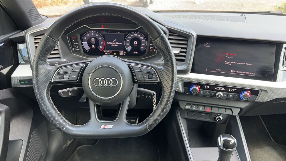 A1 1.0 TFSI 110 S-Tronic 7 S line - Automatique 2021 occasion 63000 Clermont Ferrand
