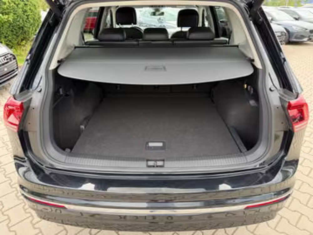 Tiguan Allspace R-Line 4MOTION – Cuir, Cam&eacute;ra, Navi 2021 occasion 33700 Merignac