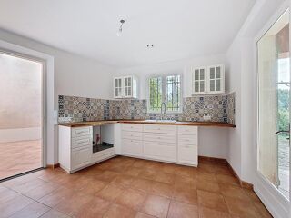  Villa � vendre 6 pi�ces 140 m�