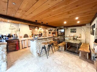  Maison à vendre 12 pièces 260 m²
