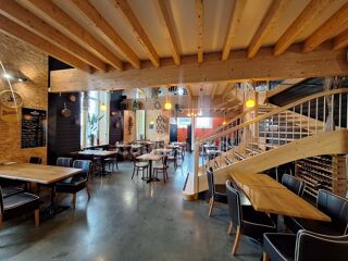  Immeuble à vendre 12 pièces 1743 m²