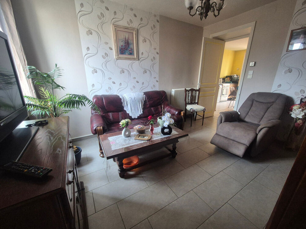 Vente Maison Maison de ville avec terrain à vendre à ROANNE (42), 5 pièces, 3 chambres Roanne