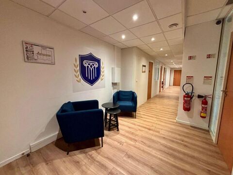 69007 LYON - Vente Bureaux  326 m&sup2;,  rue de l universit&eacute; 1640000 69007 Lyon