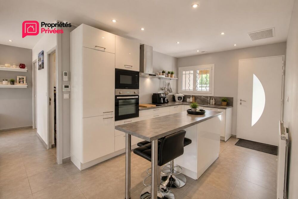 Villa Uzès 4 pièce(s) 87 m2 ,3 chambres , terrain de 387m2 , Terrasse