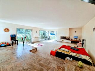  Maison � vendre 6 pi�ces 207 m�