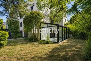  Appartement à vendre 5 pièces 138 m²