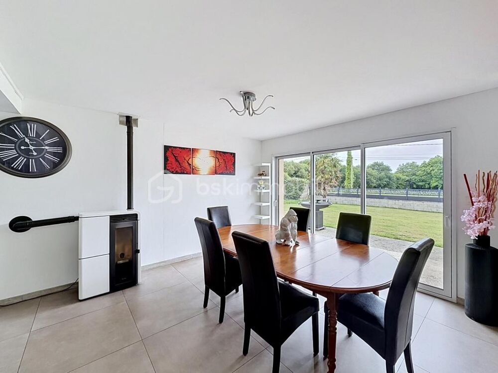 Maison familiale 118 m² avec vie de plain-pied et piscine