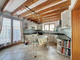  Villa � vendre 7 pi�ces 246 m�