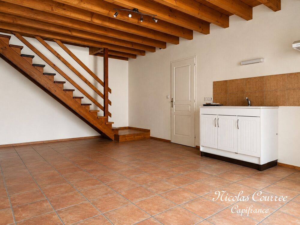 Maison rénovée  127 m²  3 chambres  Terrain clos de 900 m²
