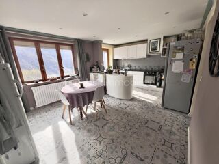  Maison � vendre 9 pi�ces 262 m�