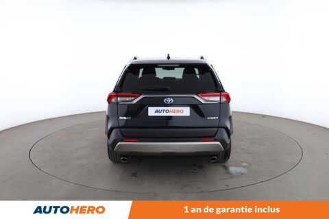 RAV 4 2.5 Hybride 2WD Dynamic 218 ch 2022 occasion 92130 Issy-les-Moulineaux