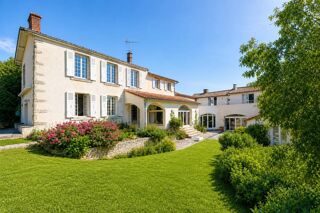  Maison à vendre 10 pièces 345 m²