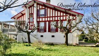  Maison  vendre 6 pices 130 m