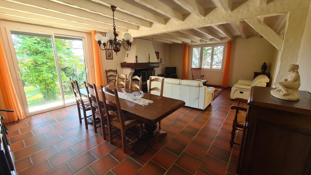 Maison À Vendre sur BASSENS Proche centre