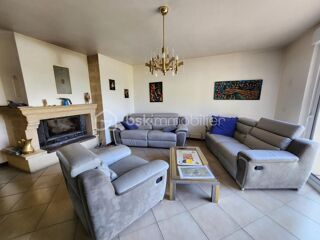  Maison � vendre 6 pi�ces 233 m�