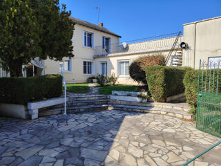  Maison à vendre 8 pièces 161 m²