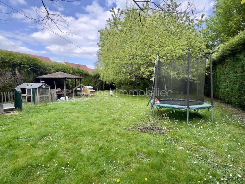 Vente Terrain LOT A BATIR 727 m2 Lot arrière Courson monteloup