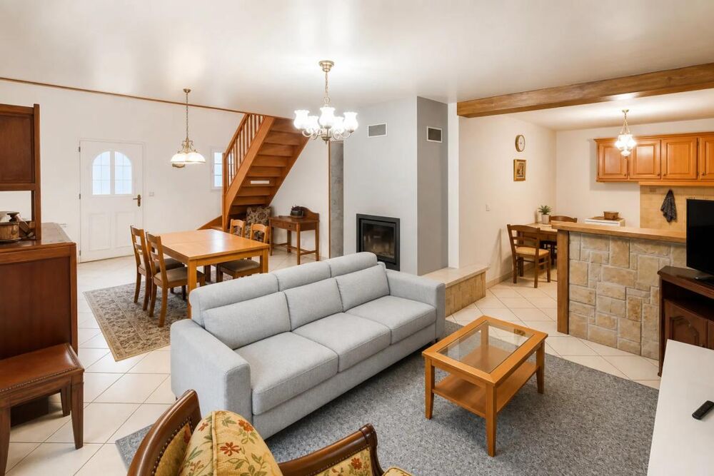 Vente Maison Charmante maison 5 pièces 94 m² à Glisolles Glisolles