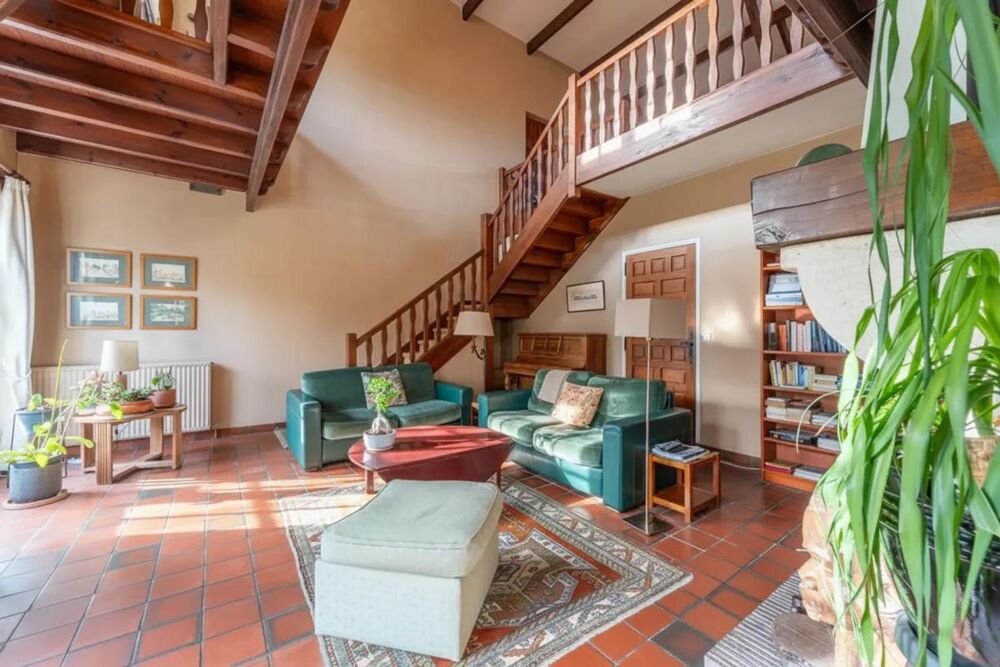 Vente Propriété/Château Maison 210 m² - 4 chambres  - Dépendance - Parcelle 1 300 m² Merignac