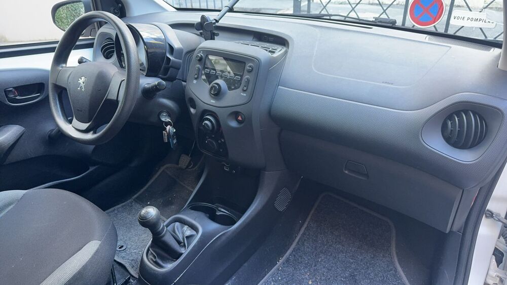 108 1.0 VTi 72 Access 2018 occasion 92170 Vanves