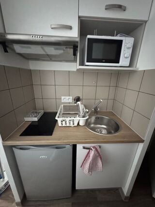  Appartement à louer 1 pièce 19 m²