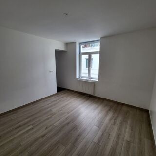  Appartement à louer 2 pièces 50 m²