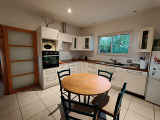  Maison  vendre 5 pices 147 m