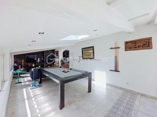  Propriété/château à vendre 6 pièces 152 m²