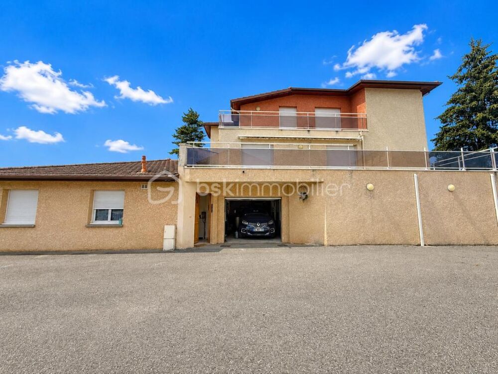 Appartement T3 en rez-de-jardin avec garage  Résidence sécurisée