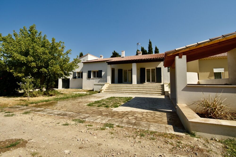 Vente Maison Maison à vendre 5 pièces FONTVIEILLE (13) Fontvieille