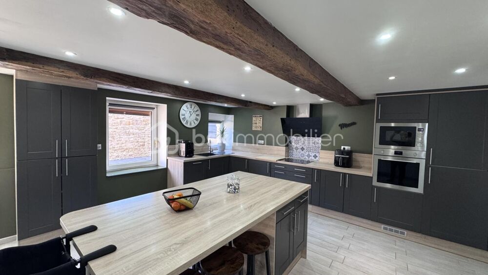 MAISON T9 ENTIEREMENT RENOVEE