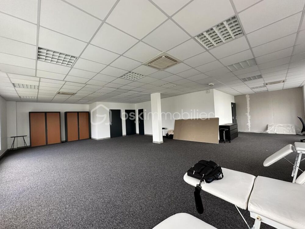   A loué bureau Chelles