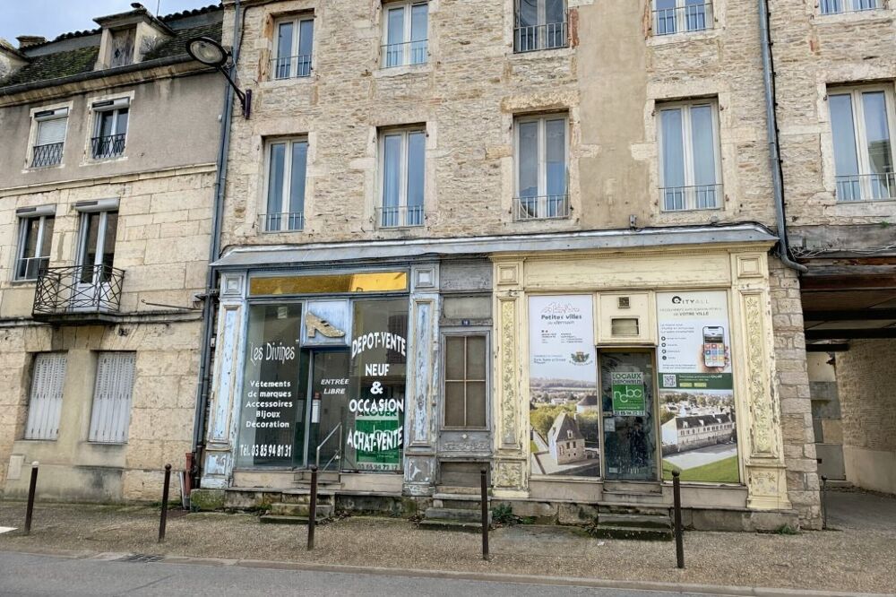   A LOUER - LOCAL COMMERCIAL 