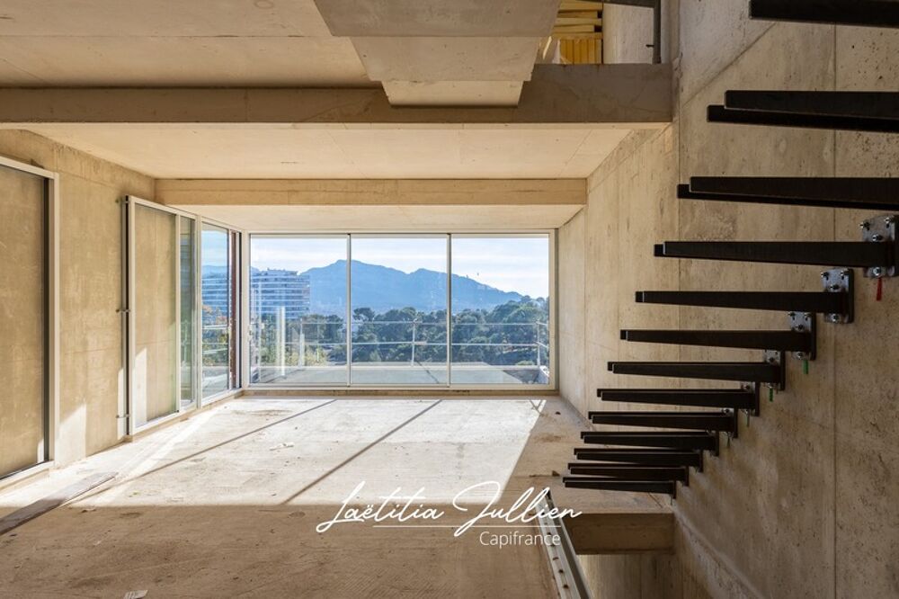   Marseille 8