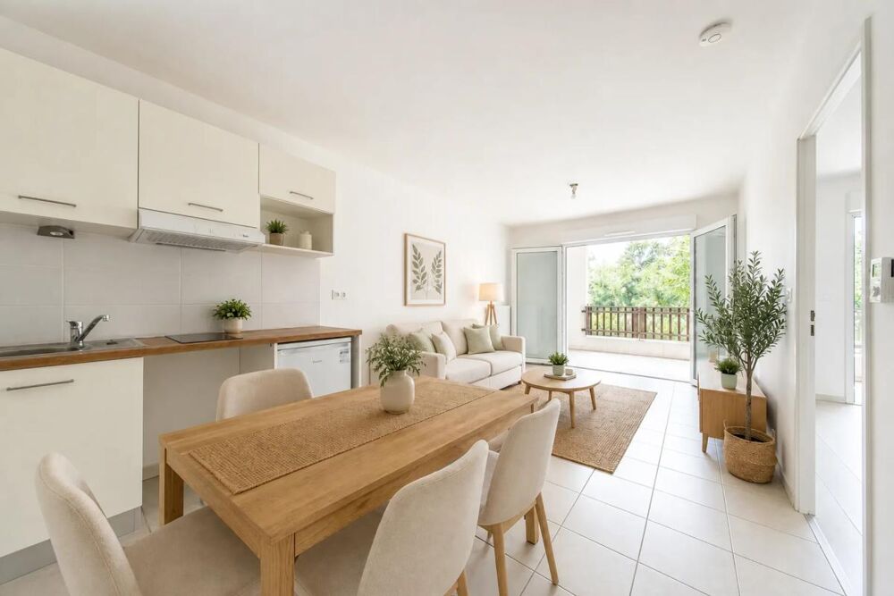 Appartement 2 pièces, copropriété PMR, avec terrasse et parking
