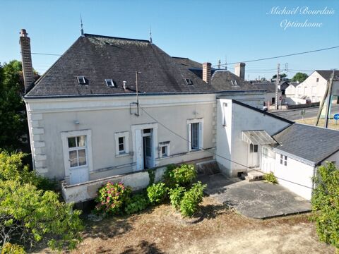   Maison de ma�tre avec d�pendances, jardin clos et studio ind�pendant � Le Lude (72800) Maison - 12 pi�ce(s) - 190 m�