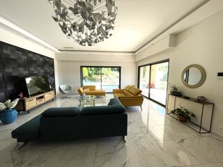  Maison � vendre 7 pi�ces 220 m�